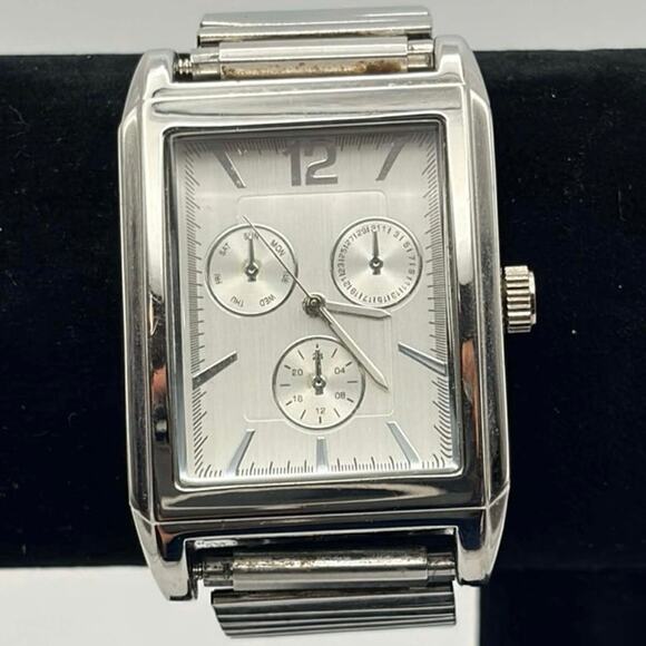 Silver Rectangle Men’s Watch - Picture 2 of 4